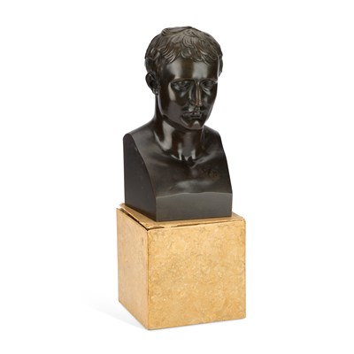 Lot 671 - A 20TH CENTURY EUROPEAN SCHOOL BUST OF NAPOLEON BONAPARTE