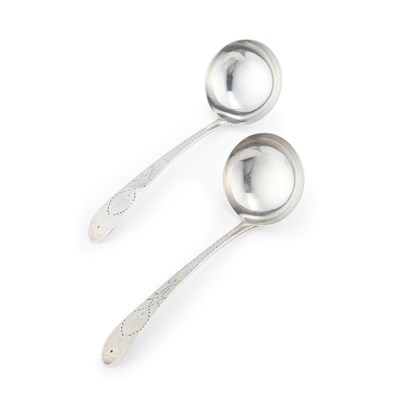 Lot 261 - A PAIR OF GEORGE III IRISH SILVER SAUCE LADLES