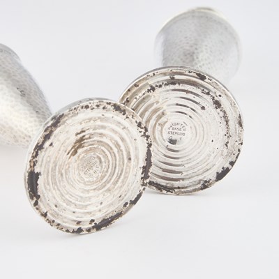 Lot 205 - A PAIR OF AMERICAN STERLING SILVER PEPPER POTS