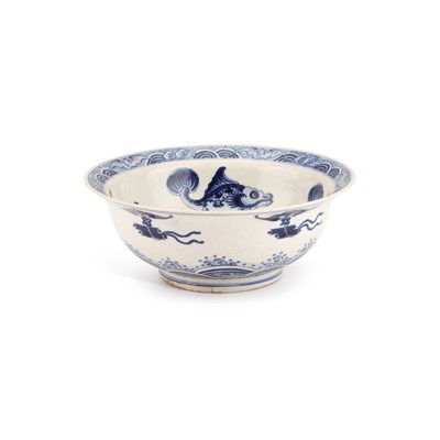 Lot 77 - A BLUE AND WHITE BOWL IN SOFT PASTE