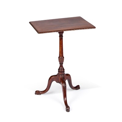 Lot 948 - A GEORGE III MAHOGANY TILT-TOP TRIPOD TABLE