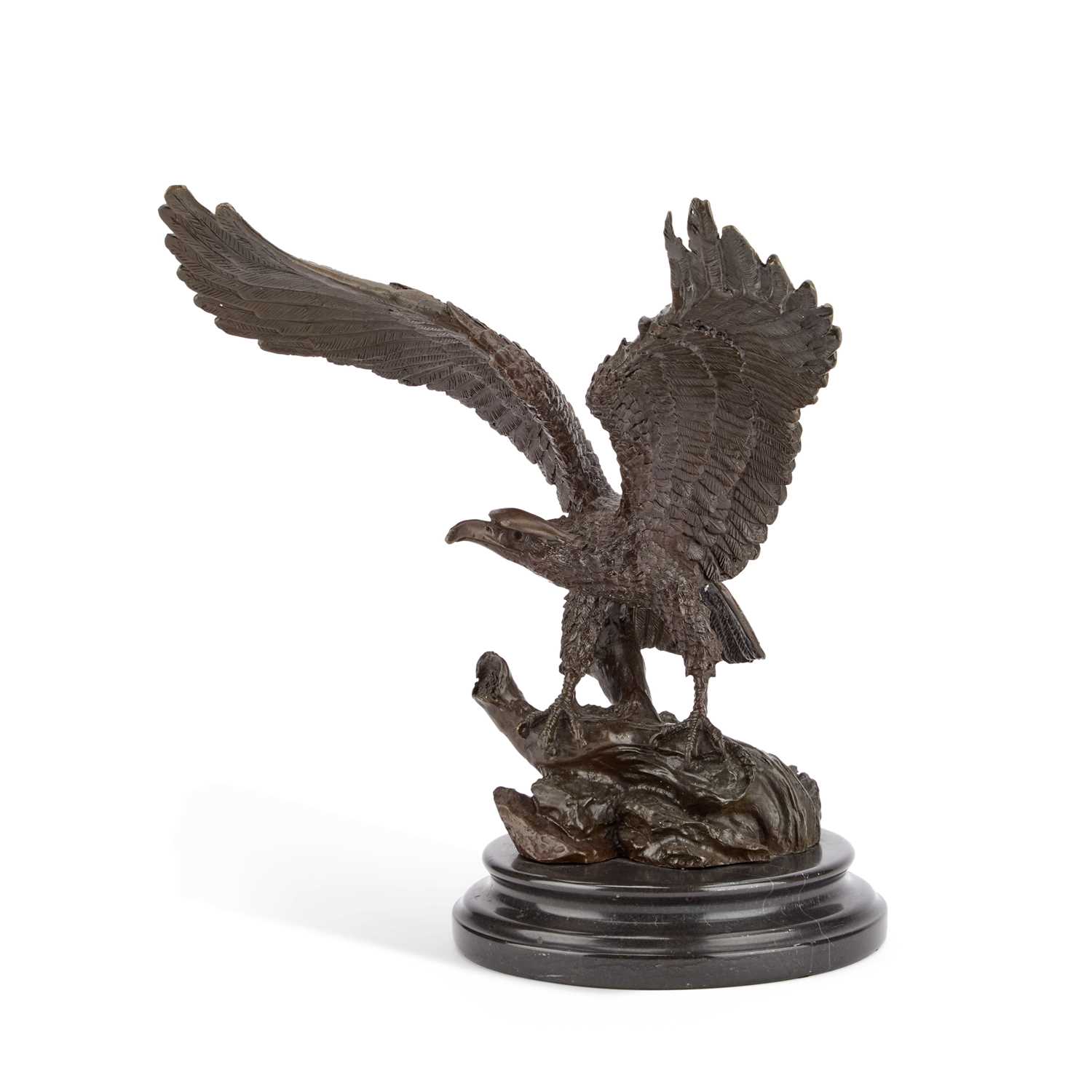 Lot A 20TH CENTURY SCHOOL BRONZE OF AN EAGLE