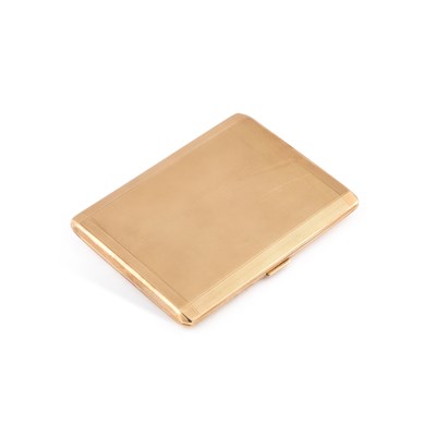 Lot 1034 - A 9 CARAT GOLD CIGARETTE CASE