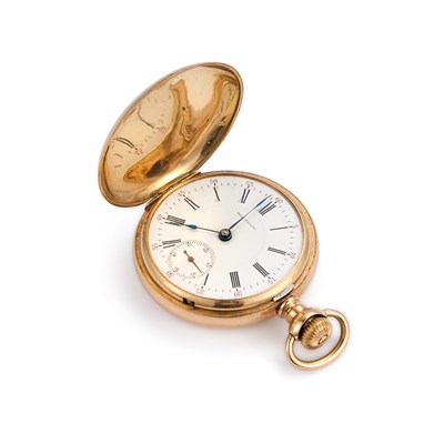 Lot 667 - A 14K GOLD WALTHAM HUNTER POCKET WATCH