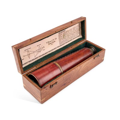 Lot 149 - A KELVIN & HUGHES FOUR-DRAW TELESCOPE