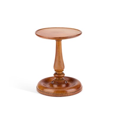 Lot 47 - AN EARLY 19TH CENTURY TREEN CANDLESTAND, BY EDMUND NYE