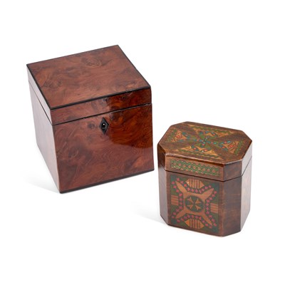 Lot 6 - AN EARLY 19TH CENTURY YEW WOOD CUBE TEA CADDY