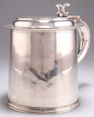 Lot 1472 - A JAMES II SILVER TANKARD