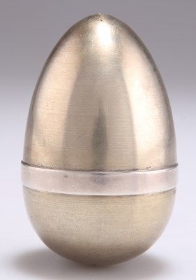 Lot 1169 - AN ELIZABETH II SILVER-GILT SURPRISE EGG