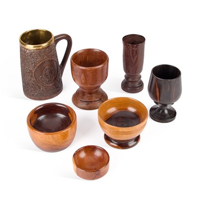 Lot 370 - A COLLECTION OF TREEN GOBLETS AND BOWLS