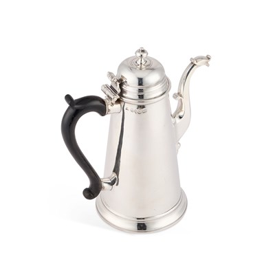 Lot 641 - A GEORGE II SILVER COFFEE POT