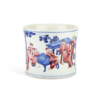 Lot 199 - A CHINESE COPPER-RED AND UNDERGLAZE BLUE PORCELAIN BRUSHPOT, BITONG