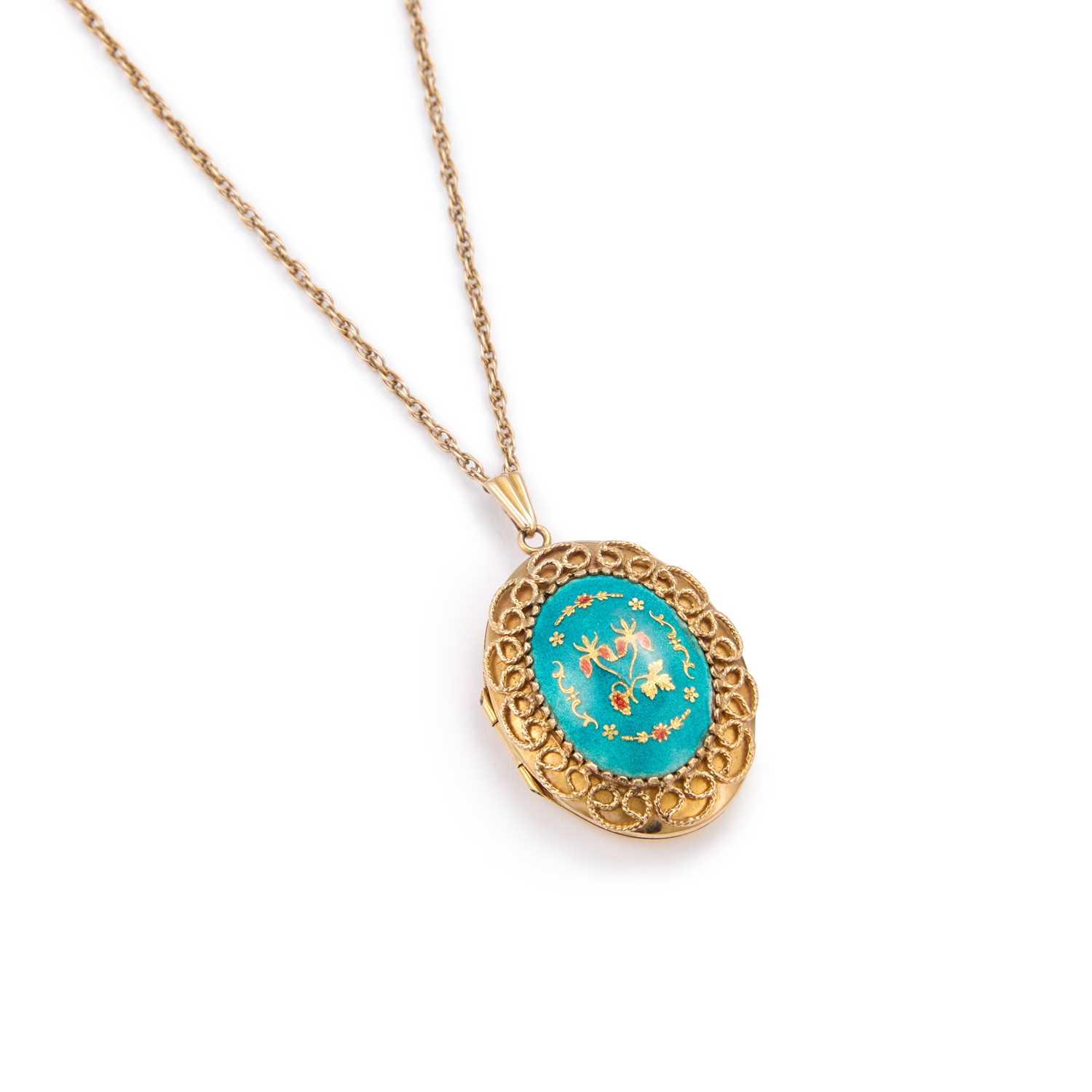 Lot 677 - A 9 CARAT GOLD ENAMELLED LOCKET PENDANT ON CHAIN