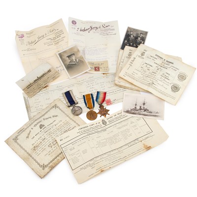 Lot 8 - A FIRST WORLD WAR PAIR AND NAVAL LONG SERVICE GROUP