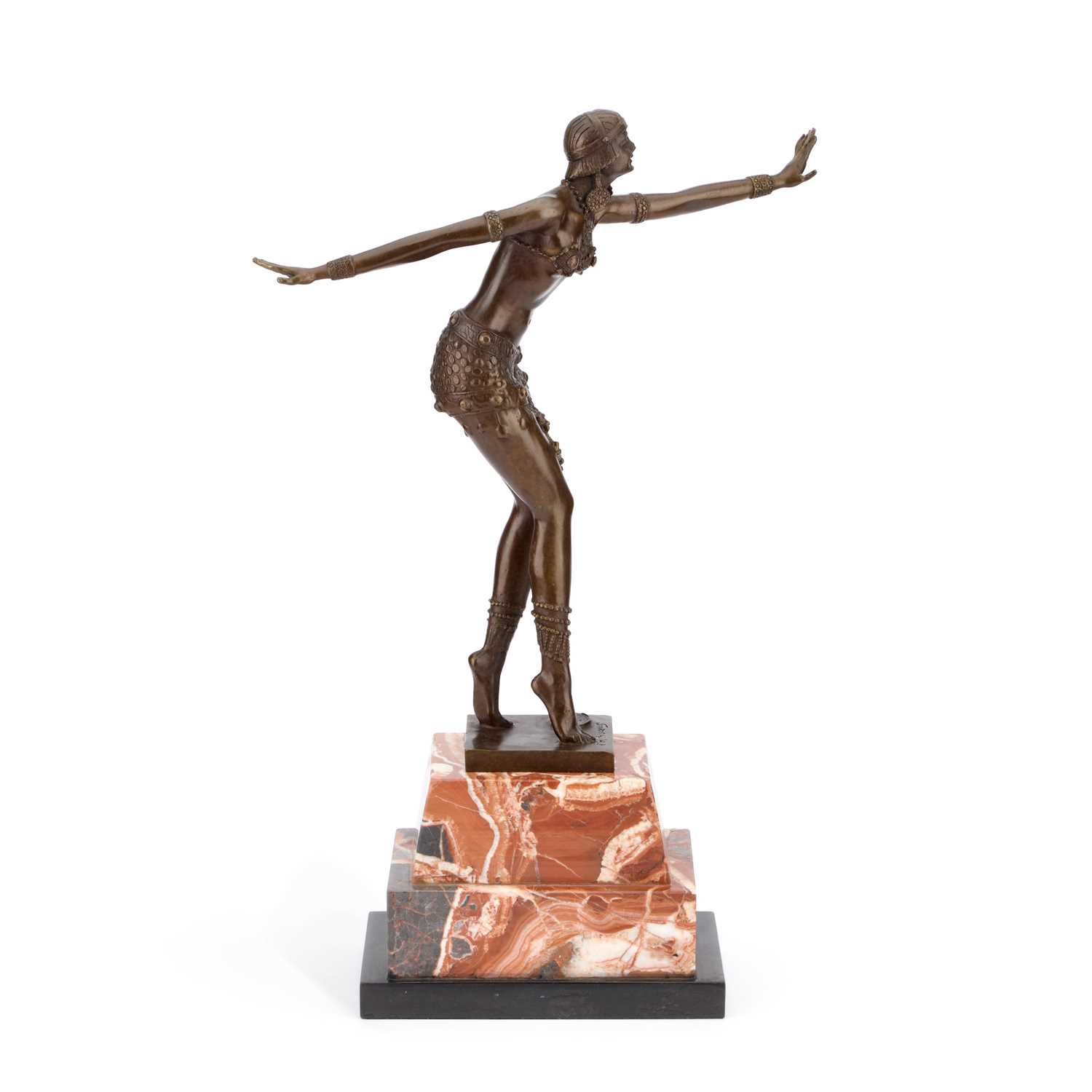 Lot 786 - AFTER CHIPARUS (20TH CENTURY), A BRONZE FIGURE OF A DANCER