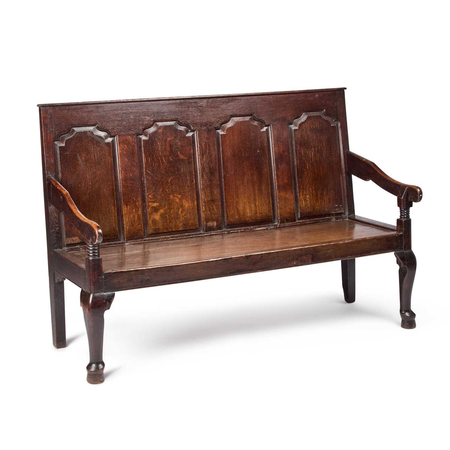 Lot 985 - A GEORGE III OAK SETTLE