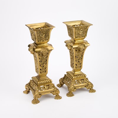 Lot 899 - A 19TH CENTURY FRENCH BRASS CLOCK GARNITURE