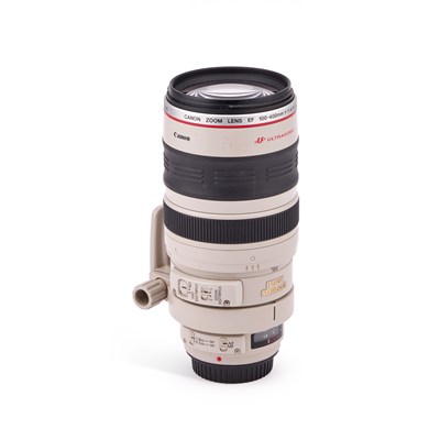 Lot 596 - A CANON EF 100-400MM F/4.5-5.6 L IS ULTRASONIC LENS