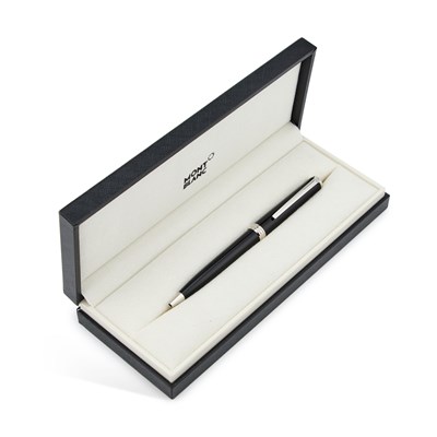 Lot 362 - A MONTBLANC PIX BALLPOINT PEN