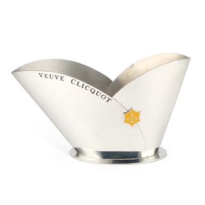 Lot 113 - A LARGE ETAIN VEUVE CLICQUOT STAINLESS STEEL CHAMPAGNE BUCKET