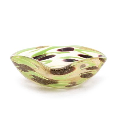 Lot 50 - A MURANO GLASS BOWL