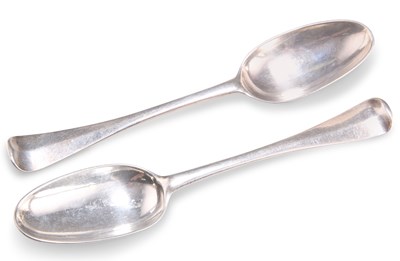 Lot 1108 - A PAIR OF GEORGE III IRISH SILVER TABLESPOONS