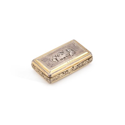 Lot 204 - A GEORGE III SILVER AND PARCEL-GILT SNUFF BOX