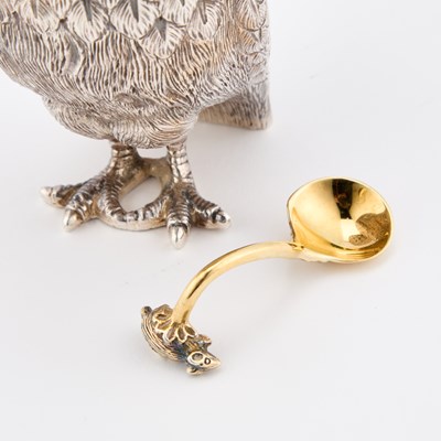 Lot 338 - AN ELIZABETH II SILVER NOVELTY MUSTARD POT