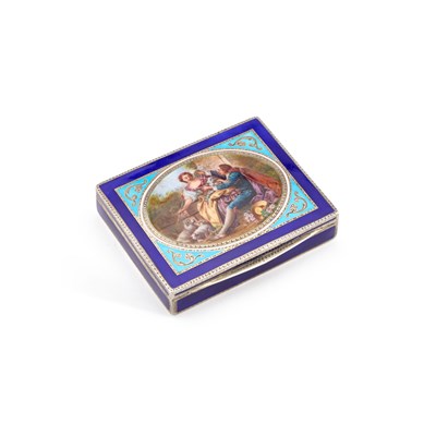 Lot 319 - A FINE CONTINENTAL SILVER AND ENAMEL BOX