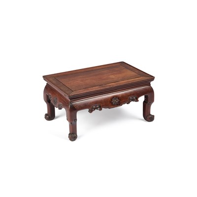 Lot 959 - A CHINESE HARDWOOD KANG TABLE