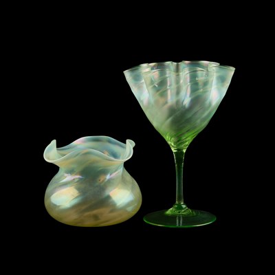 Lot 20 - A VASELINE GLASS COUPE AND A VASELINE GLASS BOWL