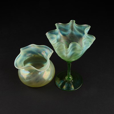 Lot 20 - A VASELINE GLASS COUPE AND A VASELINE GLASS BOWL