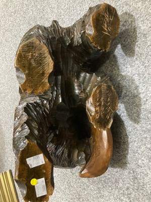 Lot 178 - A 20TH CENTURY JAPANESE WOOD CARVING OF A BEAR WITH A FISH