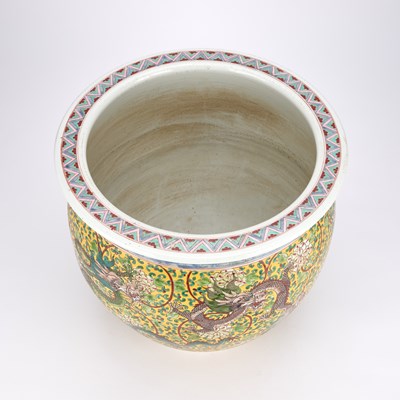 Lot 139 - A LARGE CHINESE YELLOW-GROUND PORCELAIN 'DRAGON' PLANTER