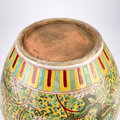 Lot 139 - A LARGE CHINESE YELLOW-GROUND PORCELAIN 'DRAGON' PLANTER