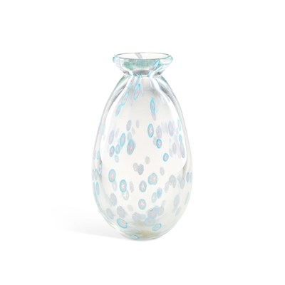 Lot 35 - A MLLEFIORI GLASS VASE IN MURANO STYLE