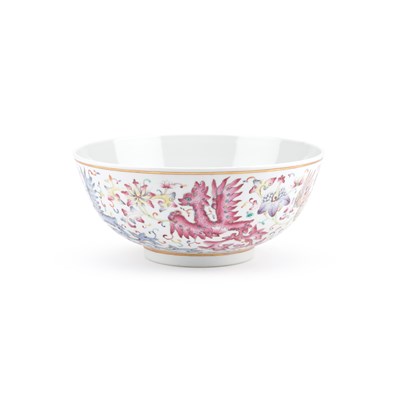 Lot 157 - A CHINESE FAMILLE ROSE PORCELAIN 'PHOENIX' BOWL