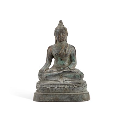 Lot 169 - A CHINESE BRONZE FIGURE OF BUDDHA