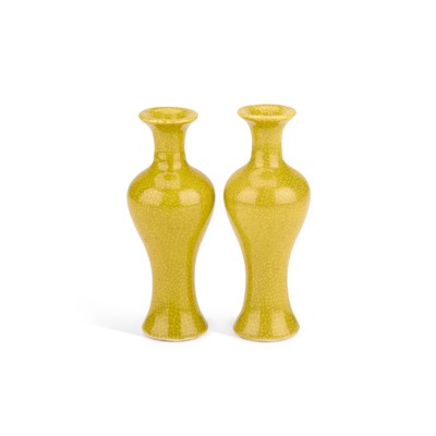 Lot 188 - A PAIR OF CHINESE YELLOW CRACKLE-GLAZE VASES