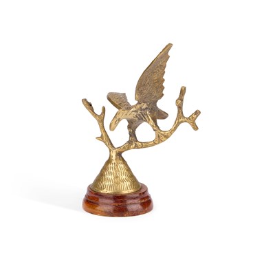 Lot 251 - A 20TH CENTURY BRASS SCULPTURE OF AN EAGLE ON A BRANCH