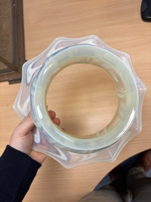 Lot 22 - A LARGE ART NOUVEAU VASELINE GLASS LIGHTSHADE