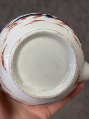 Lot 37 - A GROUP OF 18TH CENTURY ENGLISH PORCELAIN