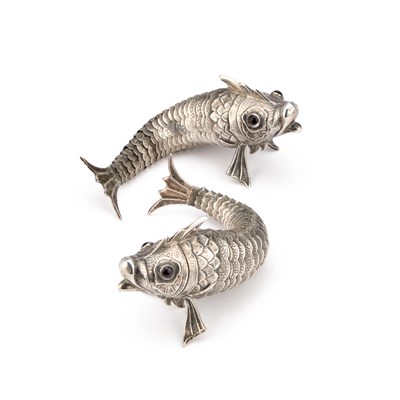 Lot 318 - A PAIR OF SPANISH SILVER ARTICULATED MODELS OF FISH