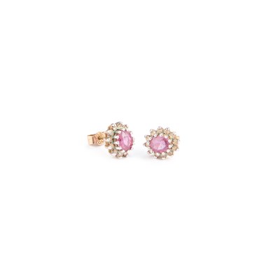 Lot 680 - A PAIR OF RUBY AND DIAMOND CLUSTER STUD EARRINGS