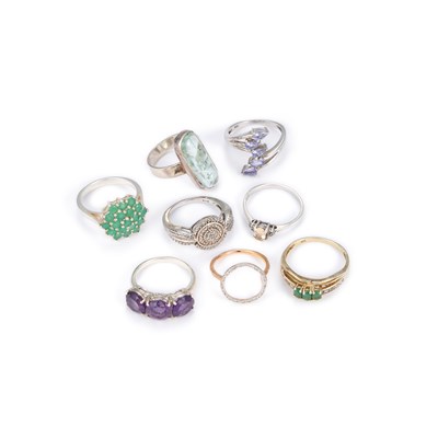 Lot 734 - A GROUP OF GEM-SET RINGS