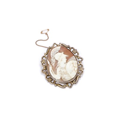 Lot 815 - A LARGE LATE 19TH CENTURY CAMEO BROOCH