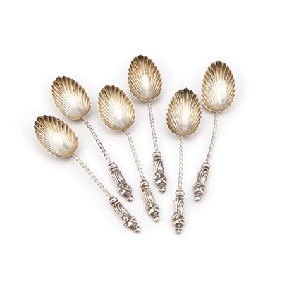 Lot 516 - A SET OF SIX LATE VICTORIAN SILVER APOSTLE TEASPOONS