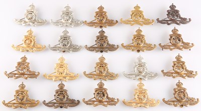 Lot 352 - ASSORTED CAP BADGES