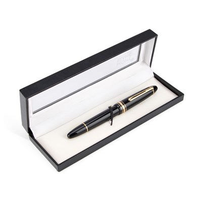 Lot 573 - A MONTBLANC MEISTERSTUCK NO. 146 FOUNTAIN PEN