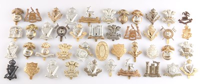 Lot 224 - ASSORTED IRISH CAVALRY AND INFANTRY CAP BADGES